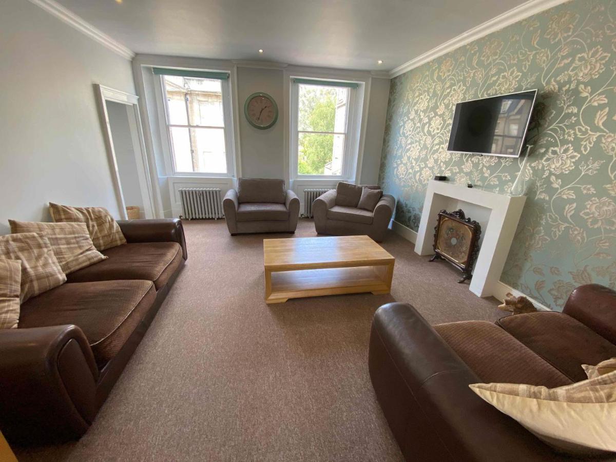 Bath Roof Terrace Apartment, City Centre, Sleeps Up To 8 Exterior foto