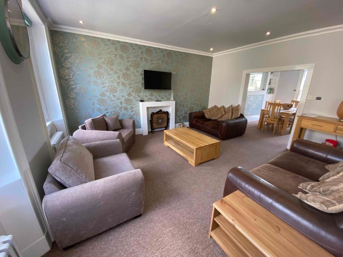 Bath Roof Terrace Apartment, City Centre, Sleeps Up To 8 Exterior foto
